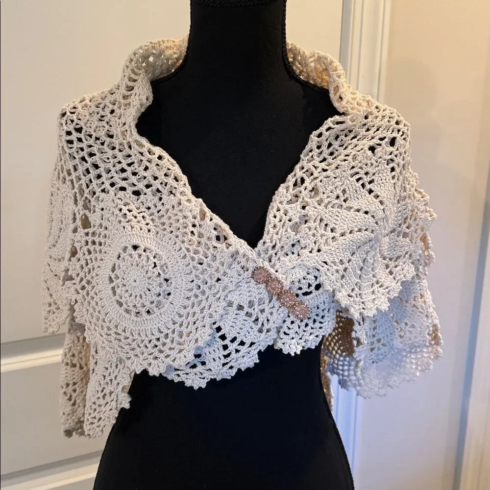 Chic Cream Crochet Table Doily